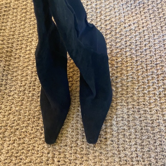 Stuart Weitzman suede boots - Picture 3 of 7